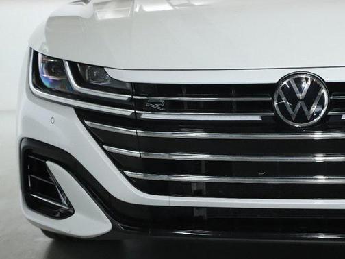 2023 Volkswagen Arteon 2.0T SE