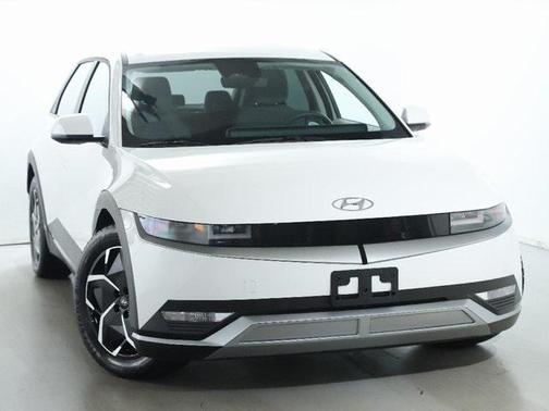 2022 Hyundai IONIQ 5 SE