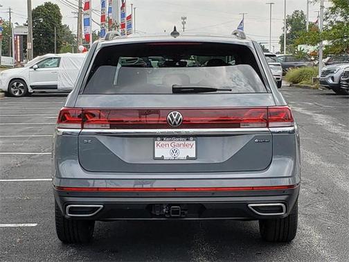 2026 Volkswagen Atlas 2.0T SE w/Technology 4MOTION