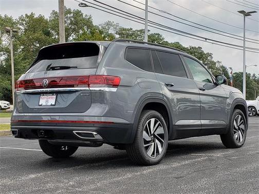 2026 Volkswagen Atlas 2.0T SE w/Technology 4MOTION