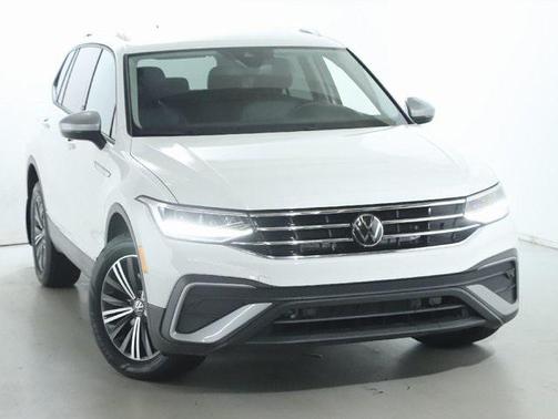 2024 Volkswagen Tiguan 2.0T SE 4MOTION
