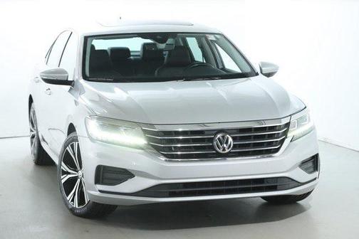 2020 Volkswagen Passat 2.0T SE