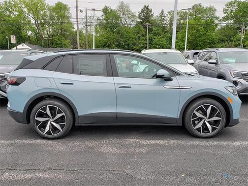 2025 Volkswagen ID.4 Pro