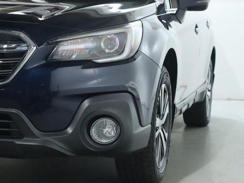 Dark Blue Pearl 2018 Subaru Outback 2.5i Limited