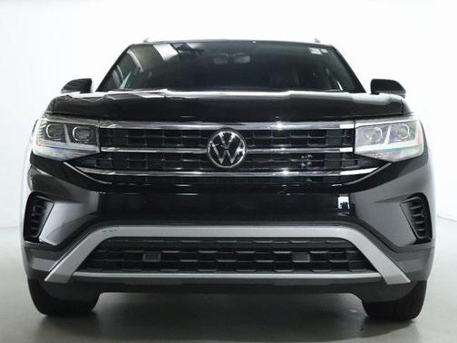 2022 Volkswagen Atlas Cross Sport 2.0T SE