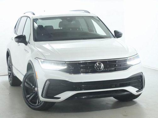 2024 Volkswagen Tiguan 2.0T SE R-Line Black 4MOTION