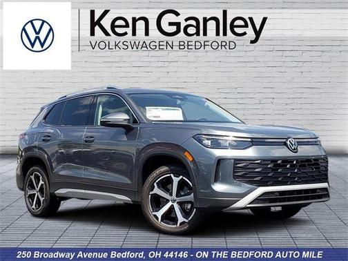 2025 Volkswagen Tiguan 2.0T SE 4MOTION