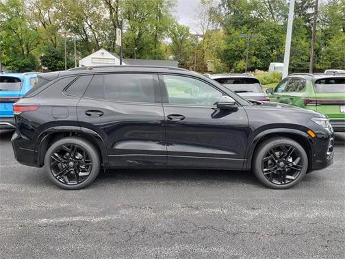 2025 Volkswagen Tiguan 2.0T SE R-Line Black