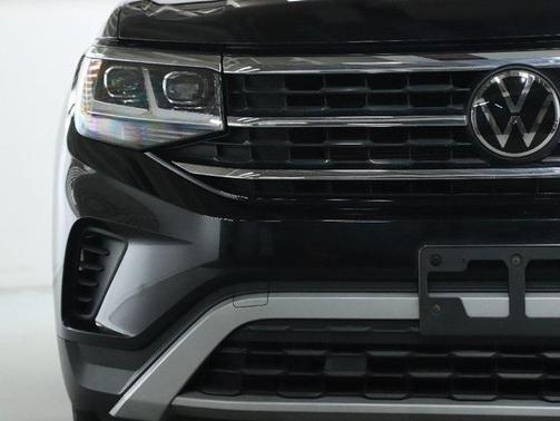 2023 Volkswagen Atlas Cross Sport 2.0T SE