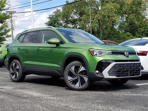 2025 Volkswagen Taos 1.5T SE