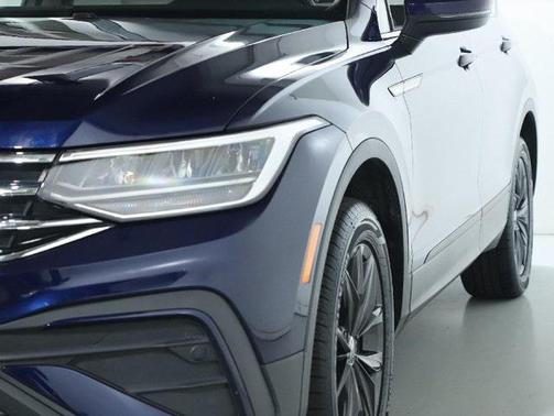 2024 Volkswagen Tiguan 2.0T SE 4MOTION