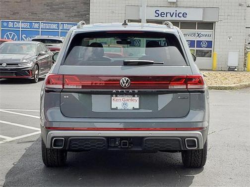 2025 Volkswagen Atlas 2.0T Peak Edition