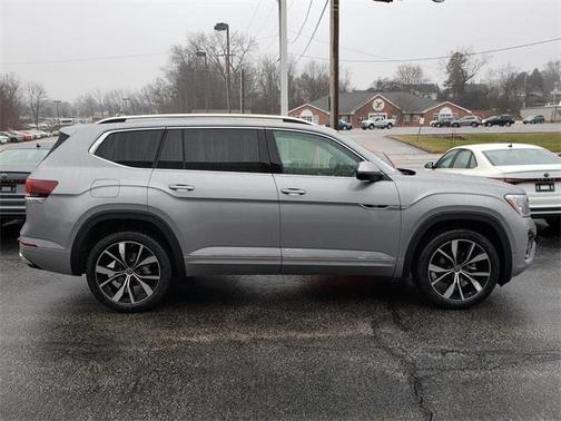 2026 Volkswagen Atlas 2.0T SEL Premium R-Line 4MOTION