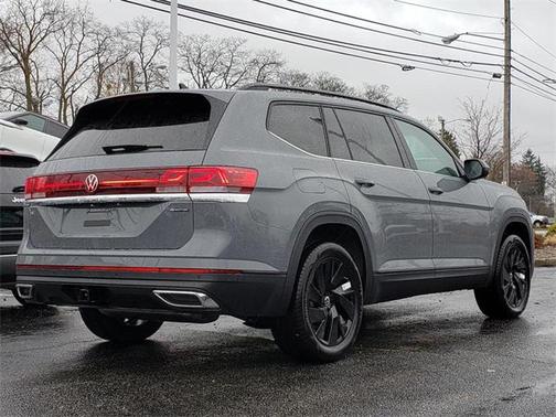 2026 Volkswagen Atlas 2.0T SE w/Technology 4MOTION