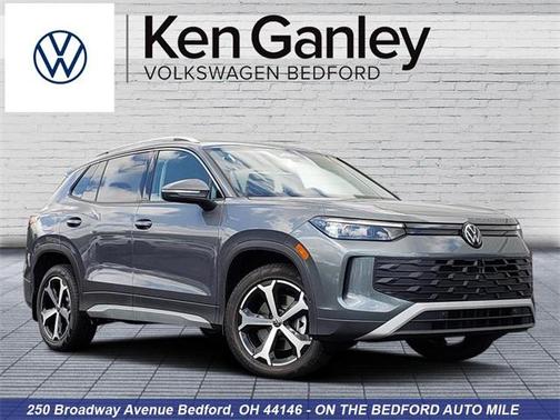 2025 Volkswagen Tiguan 2.0T SE 4MOTION