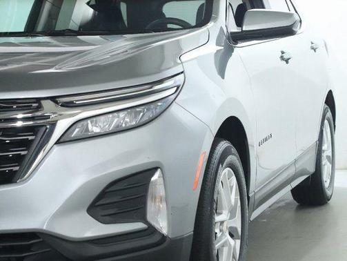 Sterling Gray Metallic 2023 Chevrolet Equinox 1LT