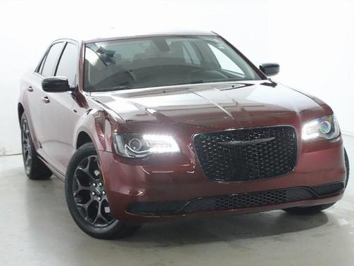 2022 Chrysler 300 Touring
