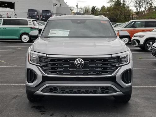 2025 Volkswagen Atlas Cross Sport 2.0T SE
