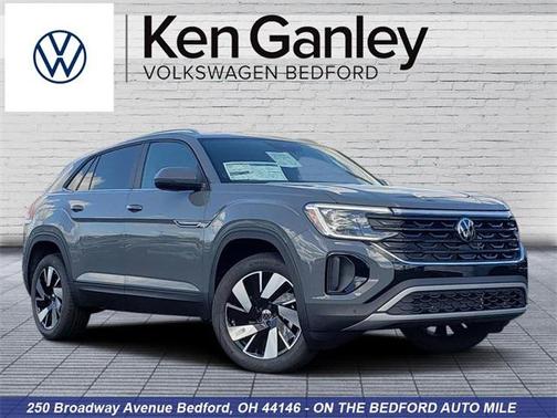2026 Volkswagen Atlas Cross Sport 2.0T SE w/Technology 4MOTION