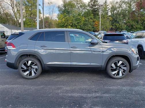 2026 Volkswagen Atlas Cross Sport 2.0T SE w/Technology 4MOTION