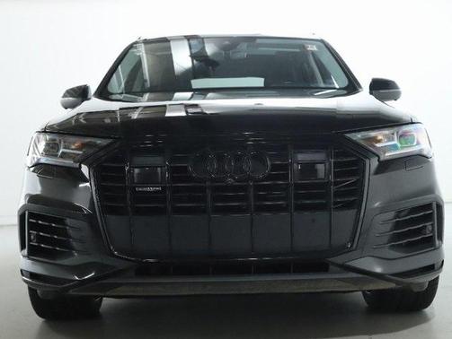 2023 Audi Q7 55 Prestige