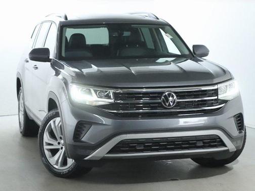 2023 Volkswagen Atlas 3.6L SE w/Technology