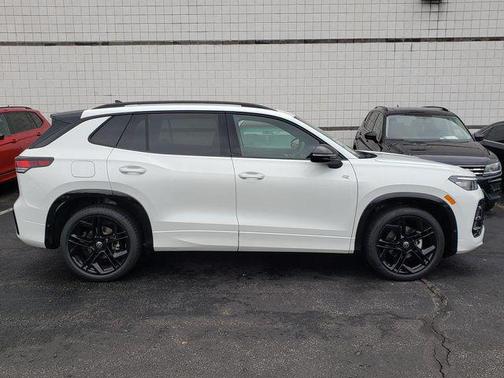 White 2026 Volkswagen Tiguan 2.0T SE R-Line Black