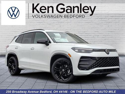 White 2026 Volkswagen Tiguan 2.0T SE R-Line Black
