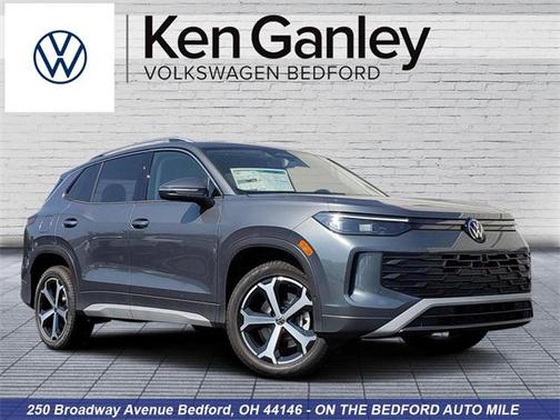 2025 Volkswagen Tiguan 2.0T SE 4MOTION