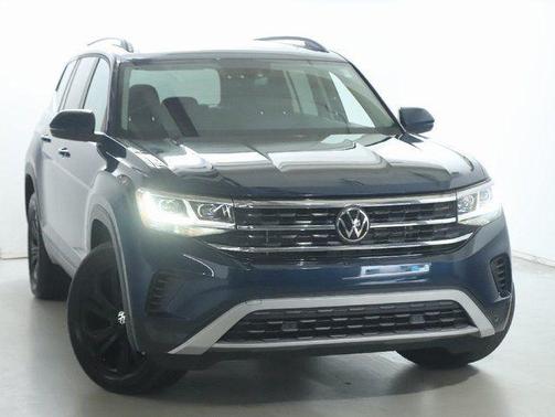 2023 Volkswagen Atlas 2.0T SE w/Technology 4MOTION
