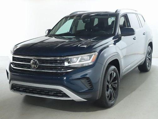 2023 Volkswagen Atlas 2.0T SE w/Technology 4MOTION