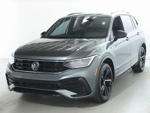 2023 Volkswagen Tiguan 2.0T SE R-Line Black 4MOTION