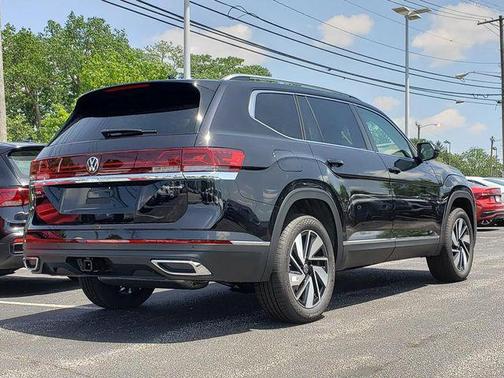 Deep Black 2026 Volkswagen Atlas 2.0T SEL