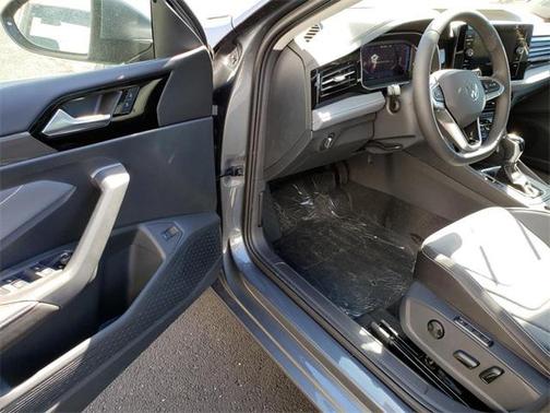 2025 Volkswagen Jetta 1.5T SEL