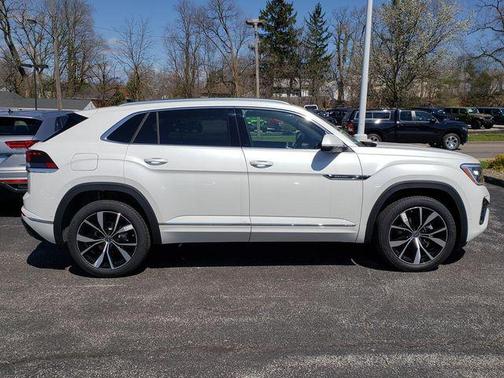 White 2026 Volkswagen Atlas Cross Sport 2.0T SEL Premium