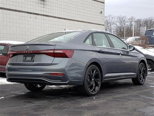 2026 Volkswagen Jetta 1.4T SE