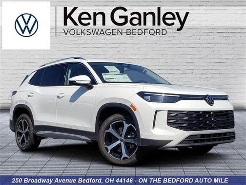 2025 Volkswagen Tiguan 2.0T SE 4MOTION