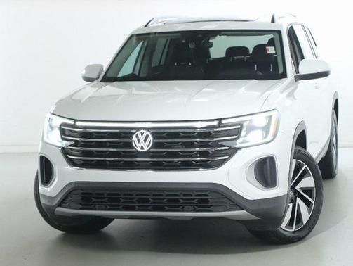 2024 Volkswagen Atlas 2.0T SE w/Technology 4MOTION
