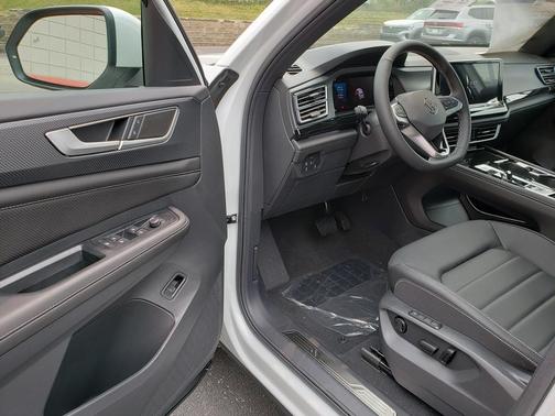 Opal White 2026 Volkswagen Atlas Cross Sport 2.0T SEL