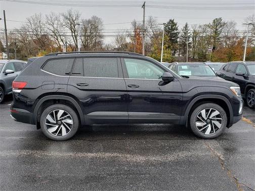 2026 Volkswagen Atlas 2.0T SE w/Technology 4MOTION