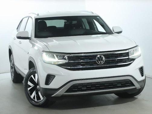 2022 Volkswagen Atlas Cross Sport 2.0T SE