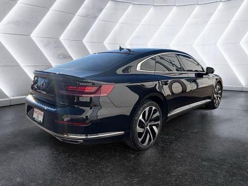 Deep Black Pearl 2021 Volkswagen Arteon 2.0T SEL R-Line 4MOTION