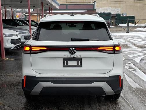 2026 Volkswagen Tiguan 2.0T S