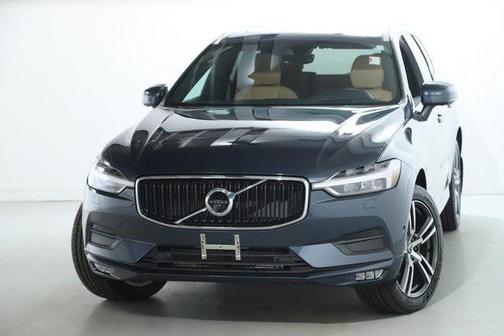 2019 Volvo XC60 T5 Momentum