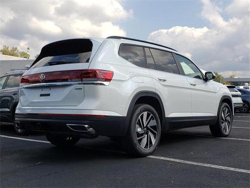 2026 Volkswagen Atlas 2.0T SE w/Technology 4MOTION