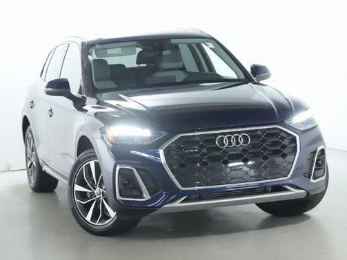 2023 Audi Q5 45 S line Premium Plus