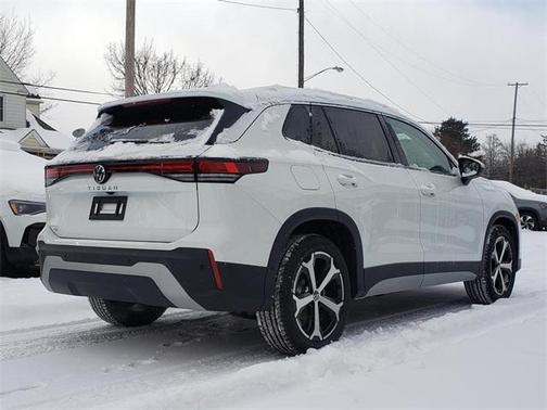 2026 Volkswagen Tiguan 2.0T SE