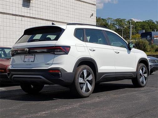 2025 Volkswagen Taos 1.5T S