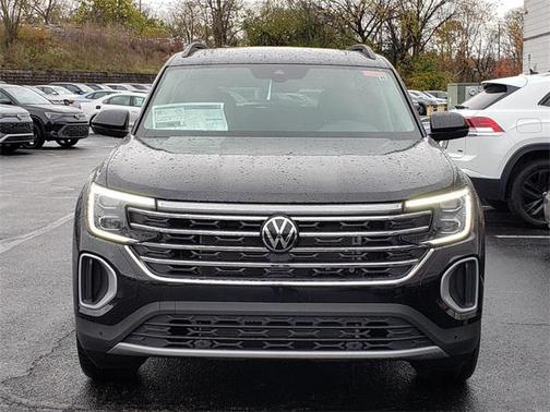 2026 Volkswagen Atlas 2.0T SE w/Technology 4MOTION
