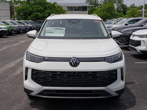 pure white 2026 Volkswagen Tiguan 2.0T S